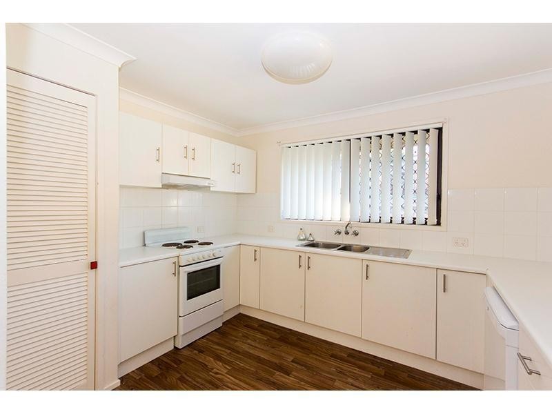 34 Murrumba Drive, Ashmore QLD 4214