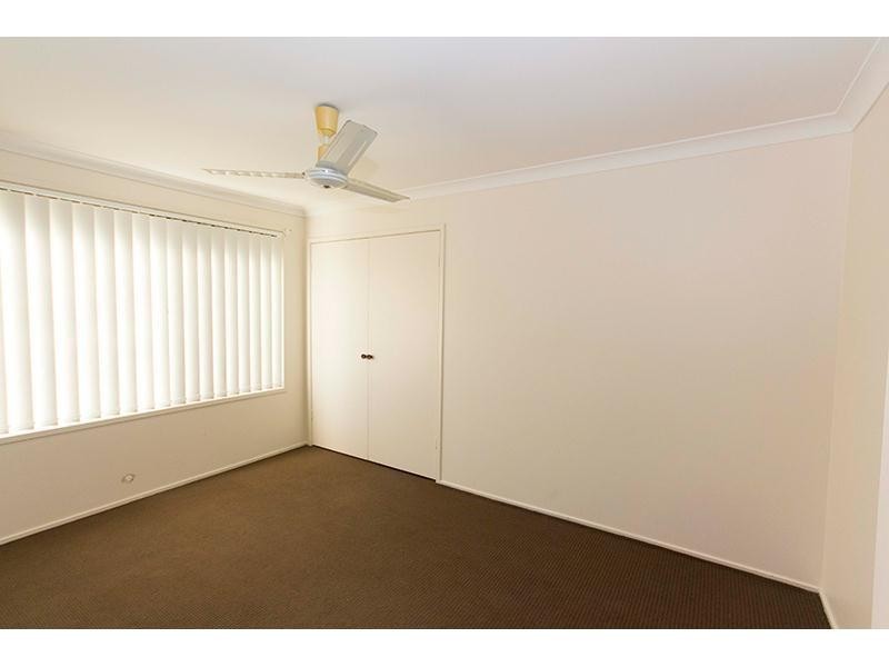 34 Murrumba Drive, Ashmore QLD 4214