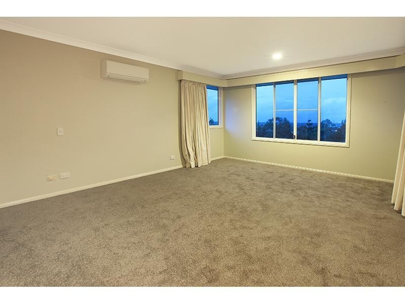 78 Armstrong Way, Highland Park QLD 4211