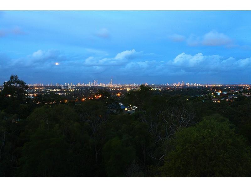 78 Armstrong Way, Highland Park QLD 4211