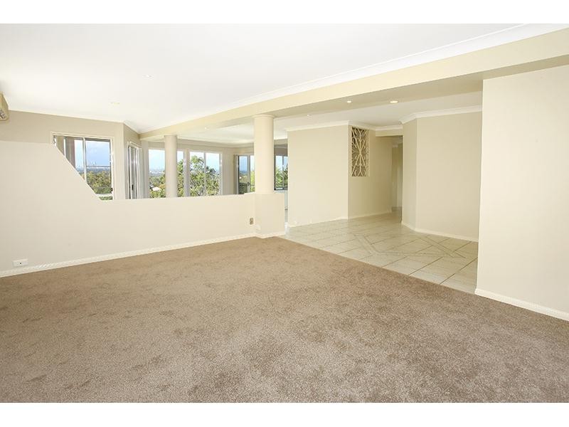 78 Armstrong Way, Highland Park QLD 4211