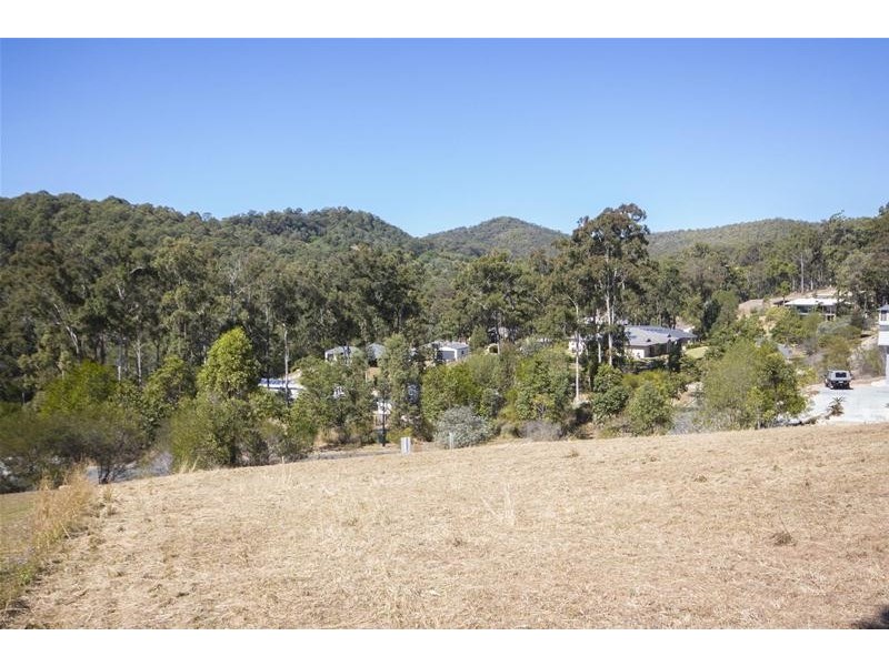 7 Woodland Avenue, Mount Nathan QLD 4211