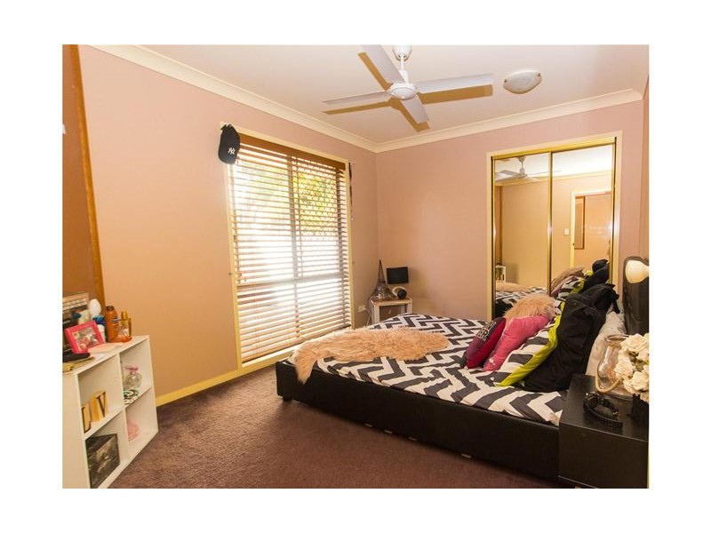 42 Carter Street, Pacific Pines QLD 4211