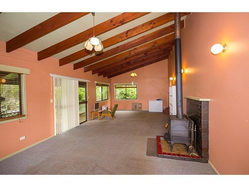 36 North Road, Lower Beechmont QLD 4211