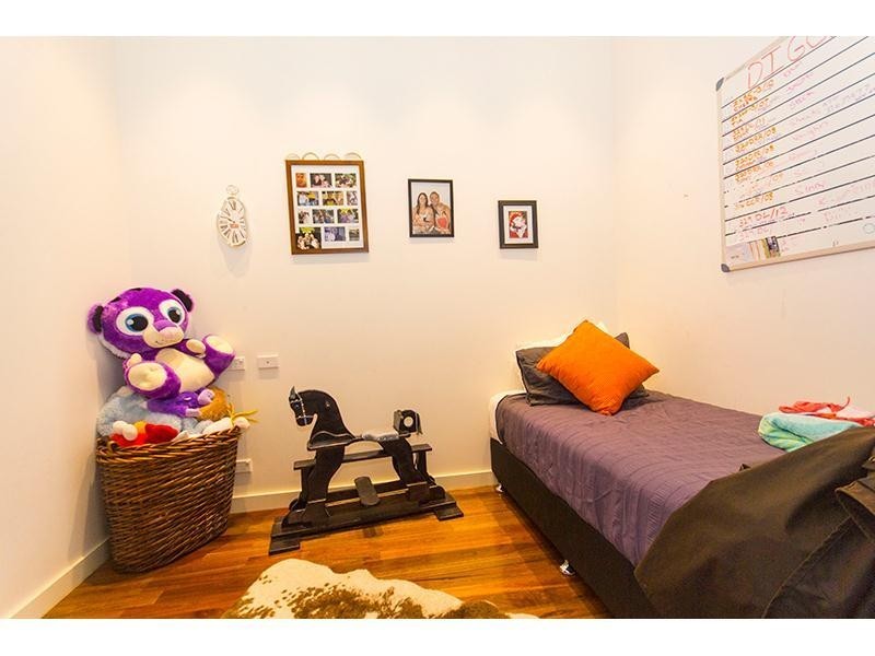 134 Crane Crescent, Nerang QLD 4211