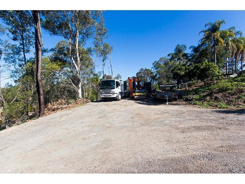 134 Crane Crescent, Nerang QLD 4211