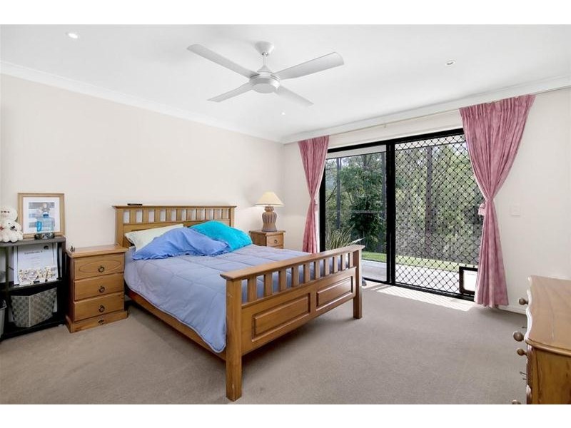 4 Alice Bowden Court, Worongary QLD 4213