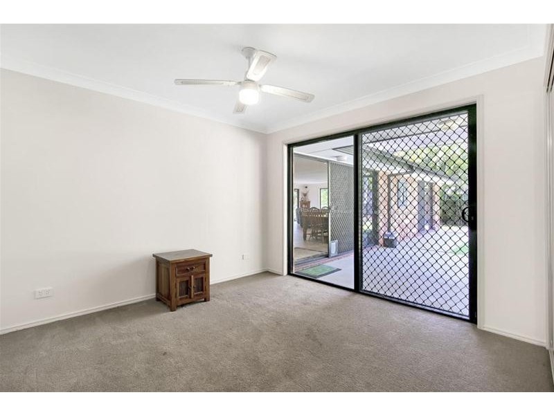 4 Alice Bowden Court, Worongary QLD 4213