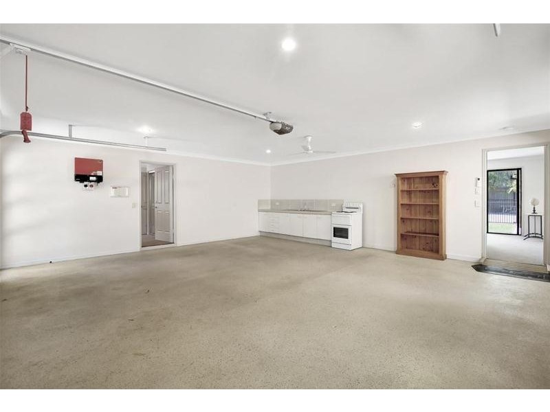 4 Alice Bowden Court, Worongary QLD 4213