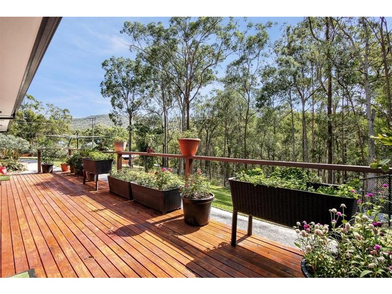 4 Alice Bowden Court, Worongary QLD 4213