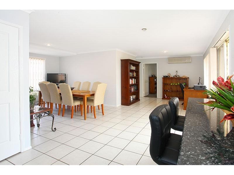 22 Oakdale Avenue, Nerang QLD 4211