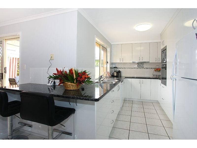 22 Oakdale Avenue, Nerang QLD 4211