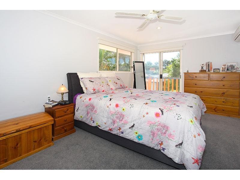 22 Oakdale Avenue, Nerang QLD 4211