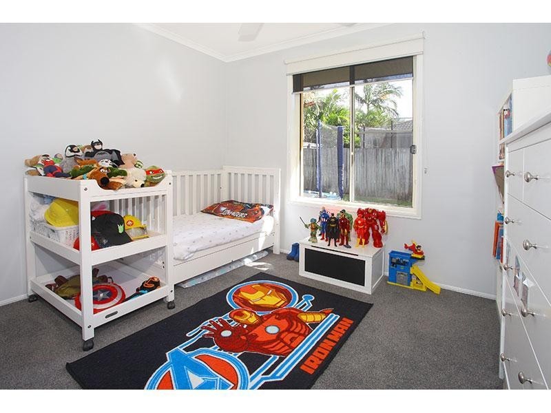 22 Oakdale Avenue, Nerang QLD 4211