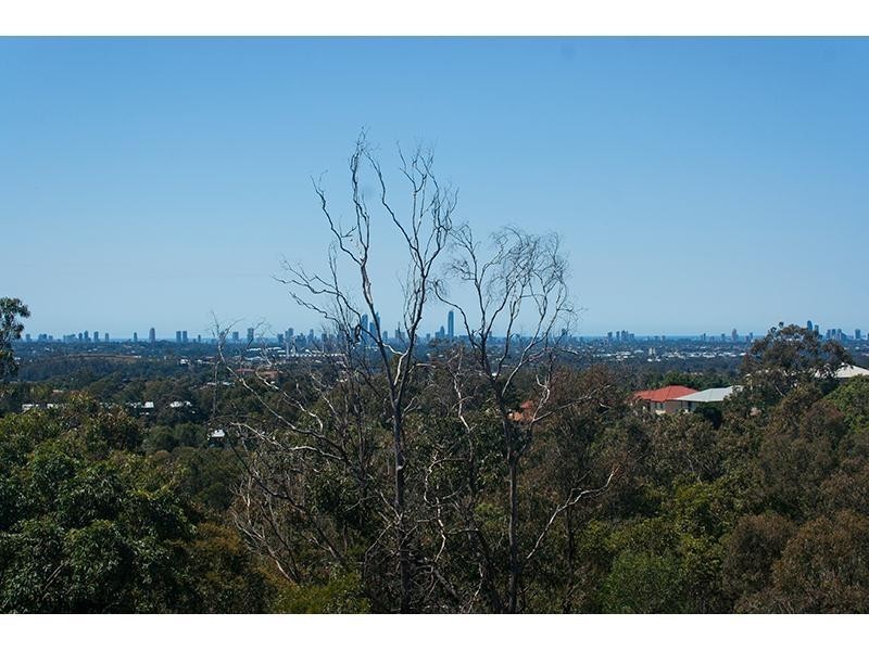 45 Tara Vista Boulevard, Highland Park QLD 4211