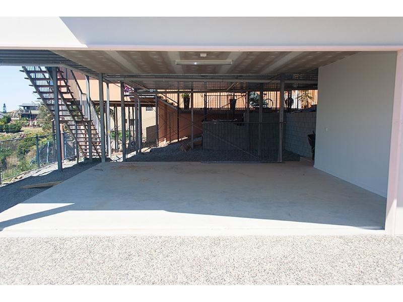 45 Tara Vista Boulevard, Highland Park QLD 4211