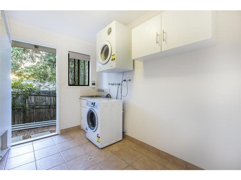 29 Orlando Court, Highland Park QLD 4211