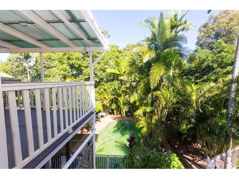 19 Nerang Broadbeach Road, Nerang QLD 4211