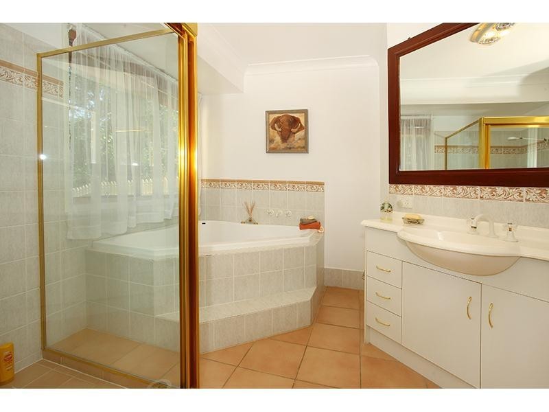 42 The Oval Drive, Mount Nathan QLD 4211