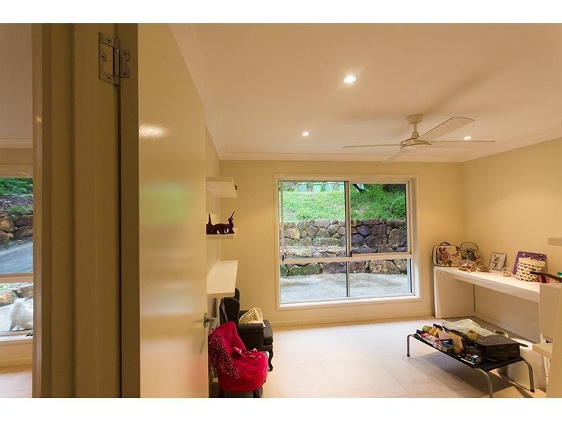 31a Ben Lomond Drive, Highland Park QLD 4211