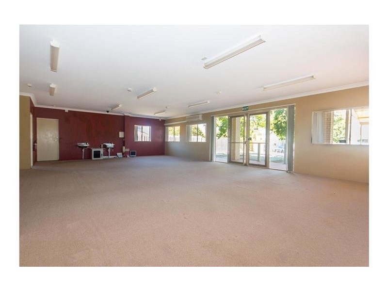 2/99 Beattie Road, Coomera QLD 4209