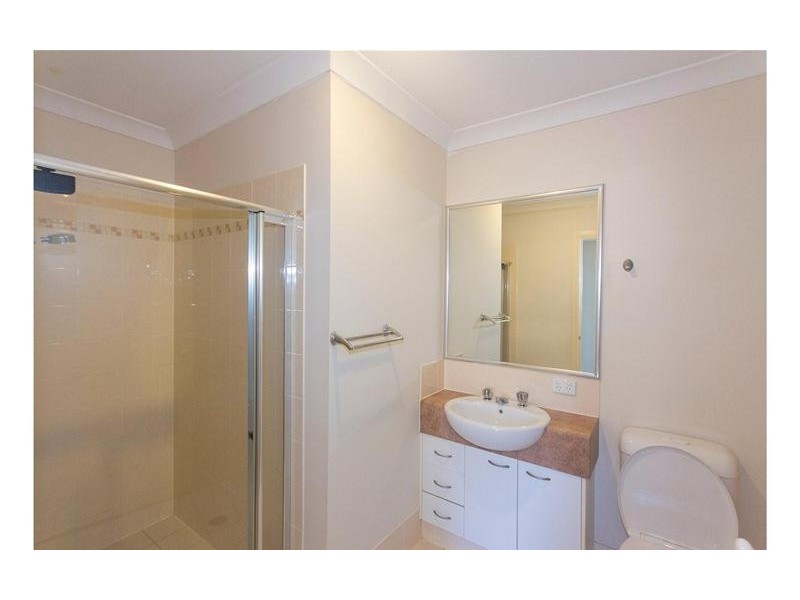 2/99 Beattie Road, Coomera QLD 4209