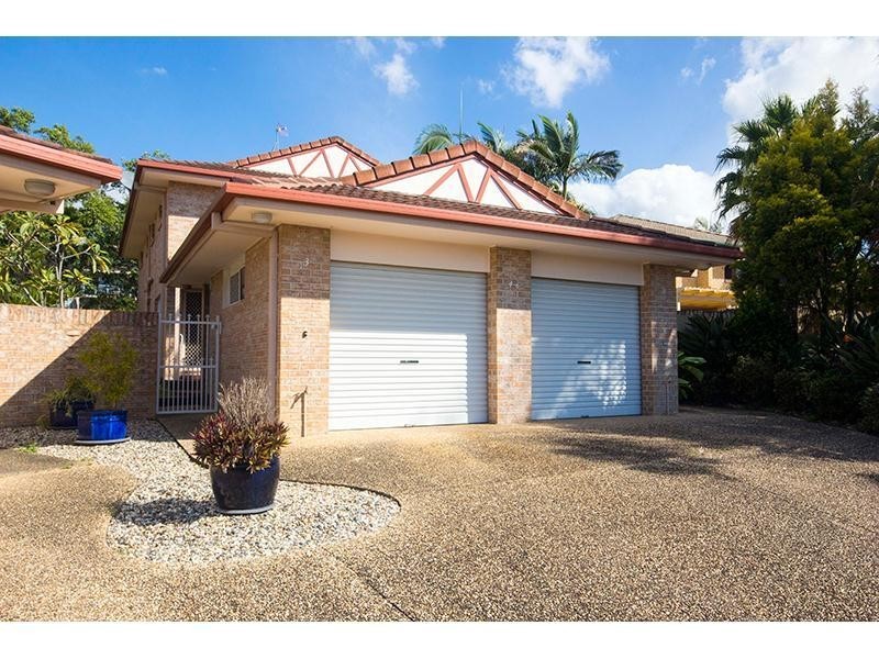 3/4 Snowgum Court, Burleigh Waters QLD 4220