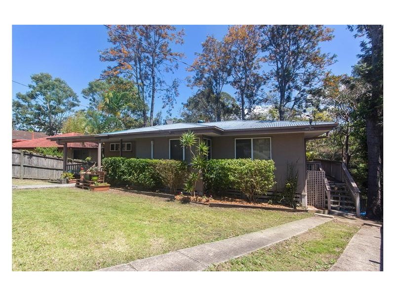 8 Wundowie Street, Nerang QLD 4211