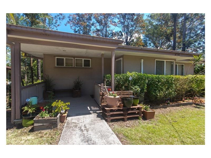 8 Wundowie Street, Nerang QLD 4211