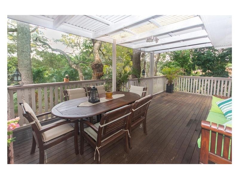 8 Wundowie Street, Nerang QLD 4211