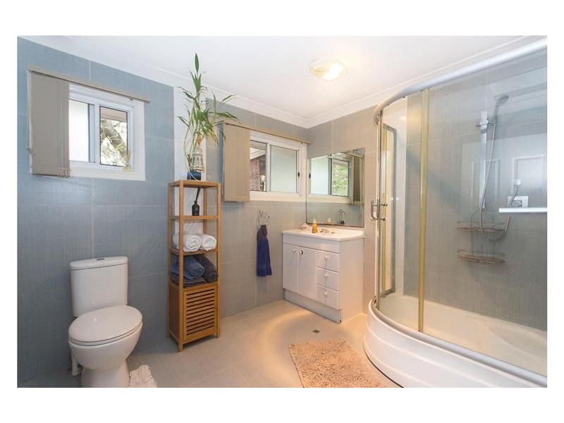 8 Wundowie Street, Nerang QLD 4211