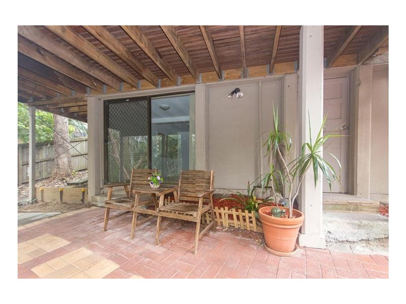 8 Wundowie Street, Nerang QLD 4211