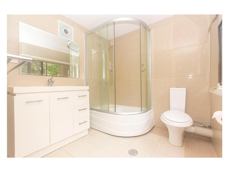 8 Wundowie Street, Nerang QLD 4211