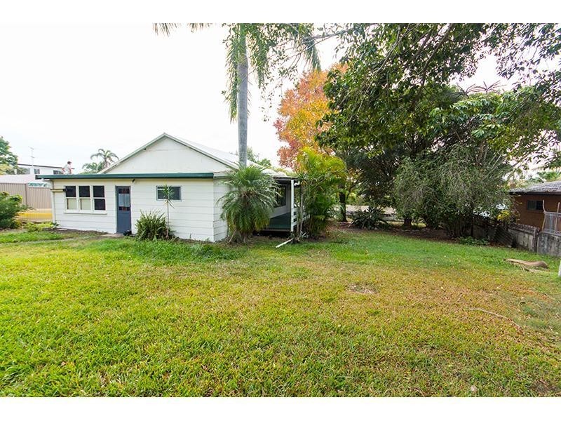 120 Eugaree Street, Southport QLD 4215