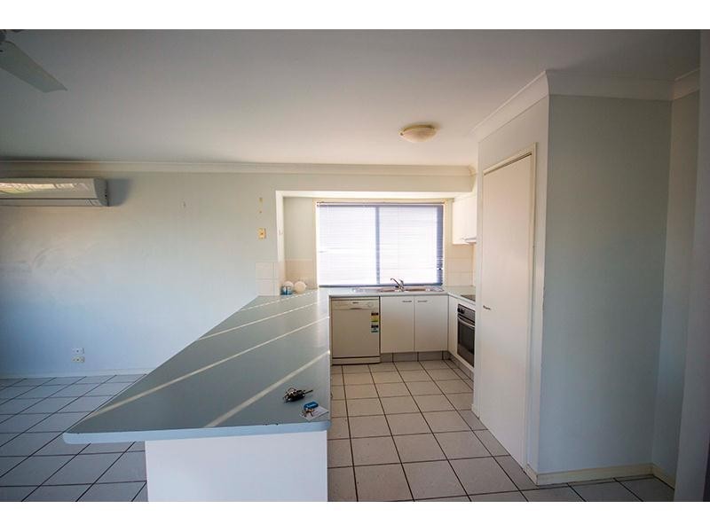 7 Henderson Rise, Pacific Pines QLD 4211