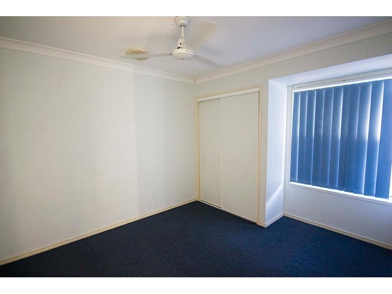 7 Henderson Rise, Pacific Pines QLD 4211