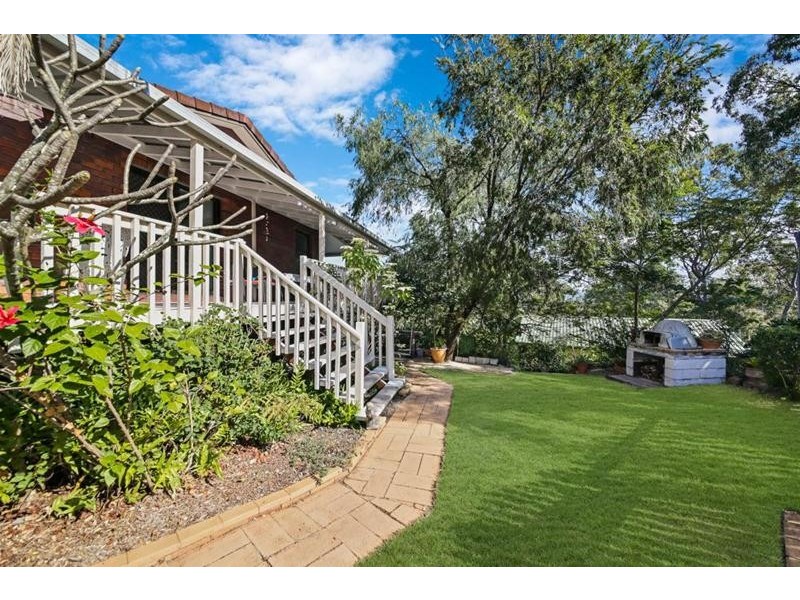 41 Uplands Drive, Parkwood QLD 4214