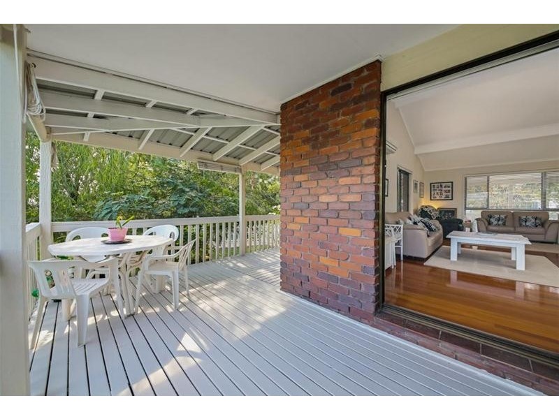 41 Uplands Drive, Parkwood QLD 4214