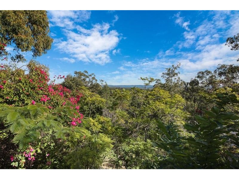 41 Uplands Drive, Parkwood QLD 4214