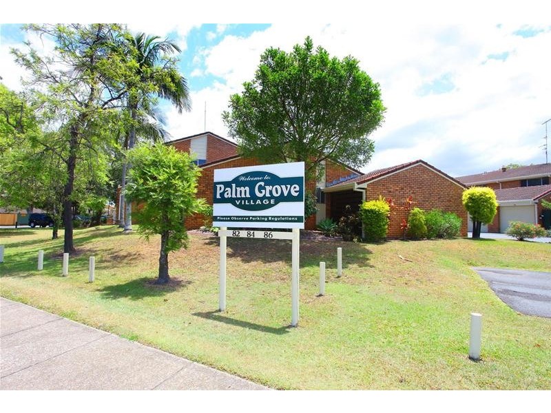 49/84 Lawrence Drive, Nerang QLD 4211