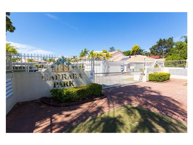 17/125 Pappas Way, Nerang QLD 4211