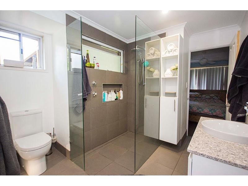 7 Orlando Court, Highland Park QLD 4211