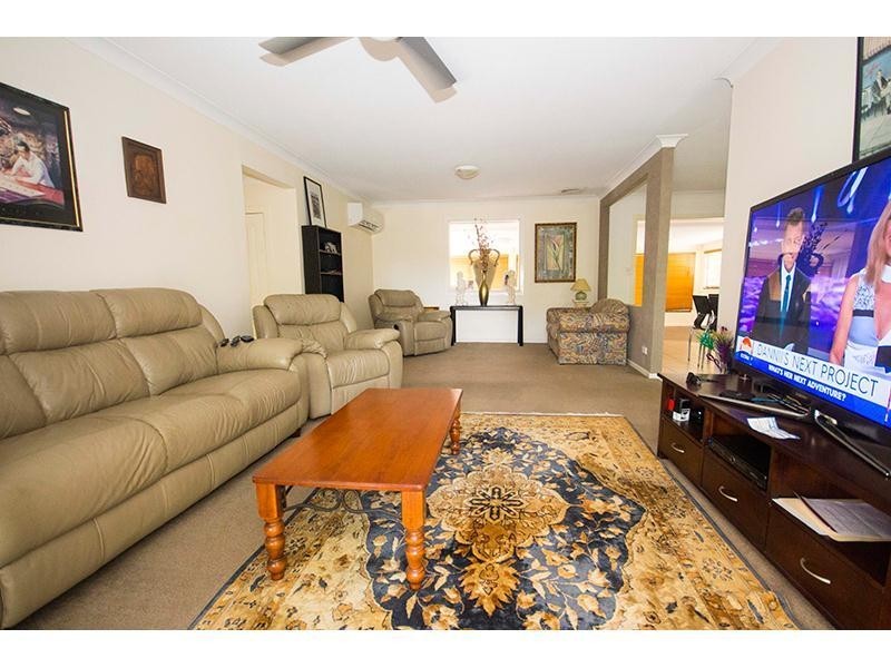 547 Ashmore Road, Ashmore QLD 4214