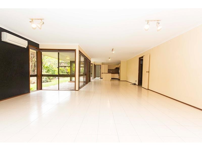 32 Riverlea Waters Drive, Nerang QLD 4211