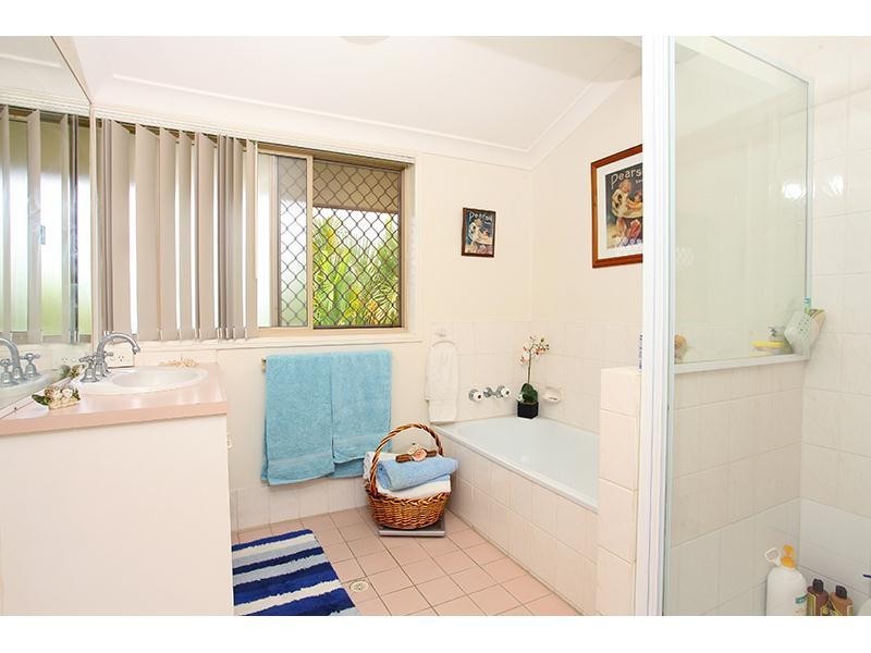 10/8 Kilpatrick Court, Highland Park QLD 4211