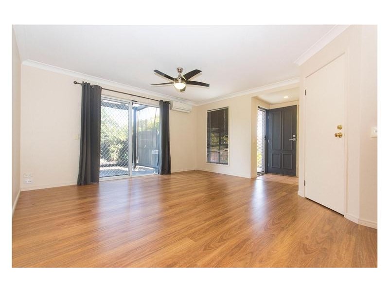 2/266 Napper Road, Parkwood QLD 4214