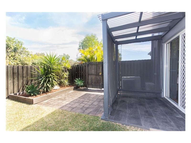 2/266 Napper Road, Parkwood QLD 4214