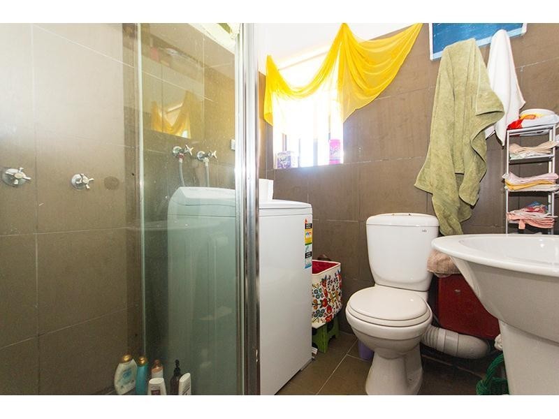 316 Bayview Street, Hollywell QLD 4216