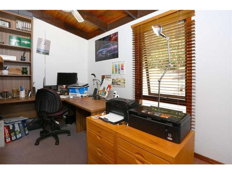 2 Coral Court, Canungra QLD 4275