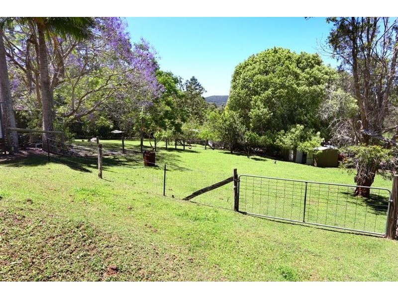 2 Coral Court, Canungra QLD 4275